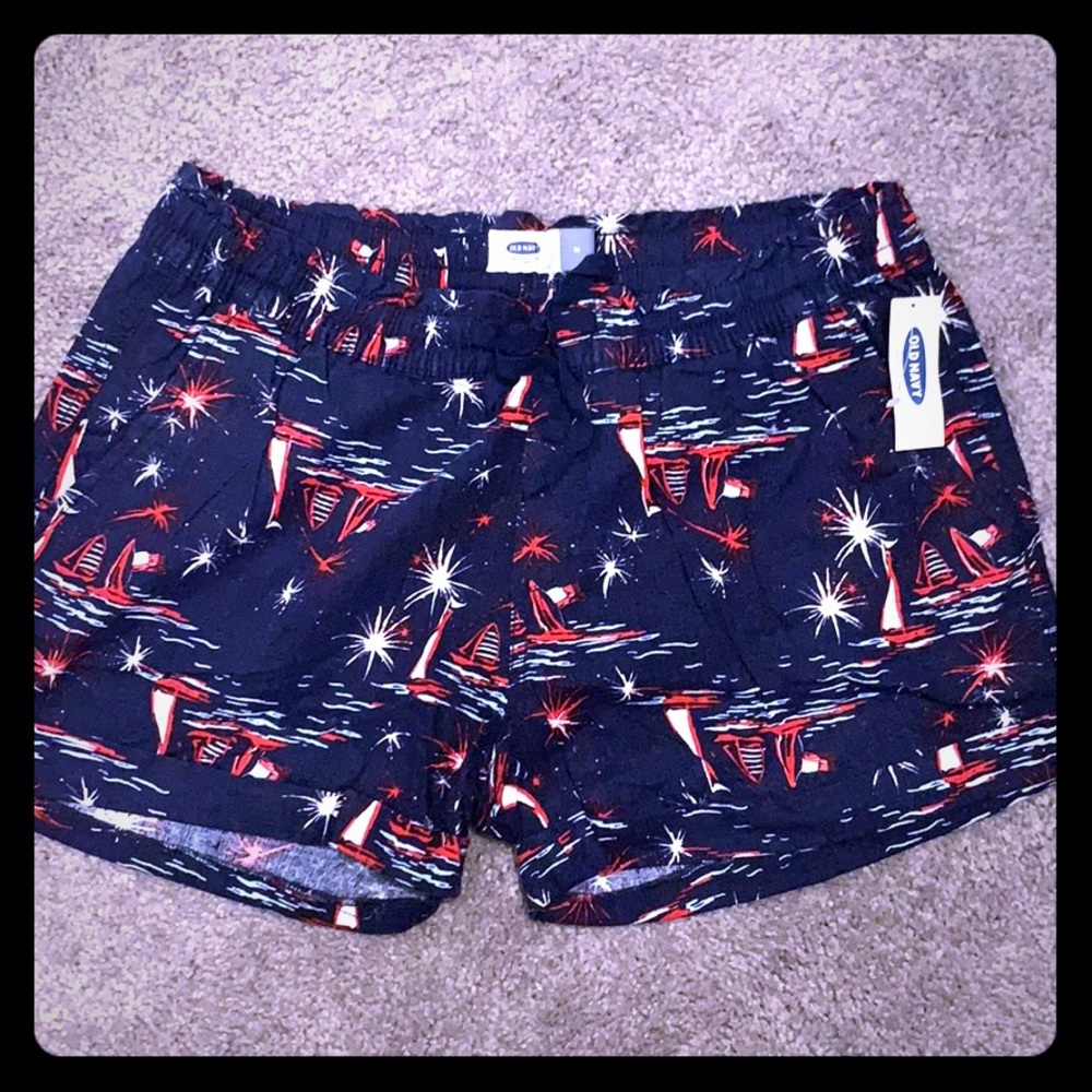 Old Navy 4th of July Print draw strong shorts